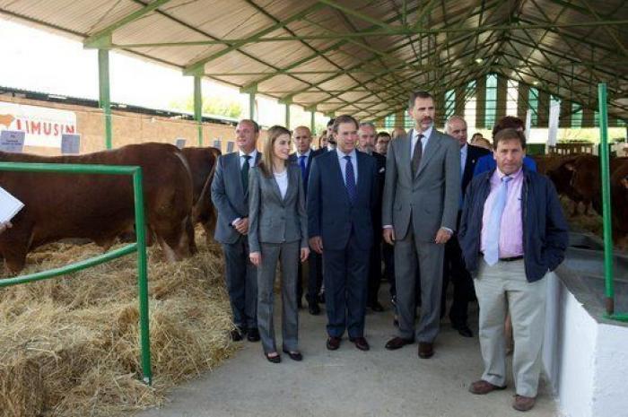 Feria de Zafra: los reyes Felipe y Letizia hacen su primera visita oficial a Extremadura entre ganado