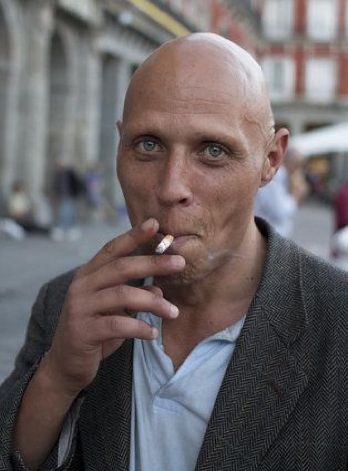 Entre cartones y sueños: la realidad de los sin techo en Madrid