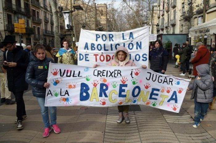 Tourists, go home. El rechazo a los visitantes crece en Barcelona