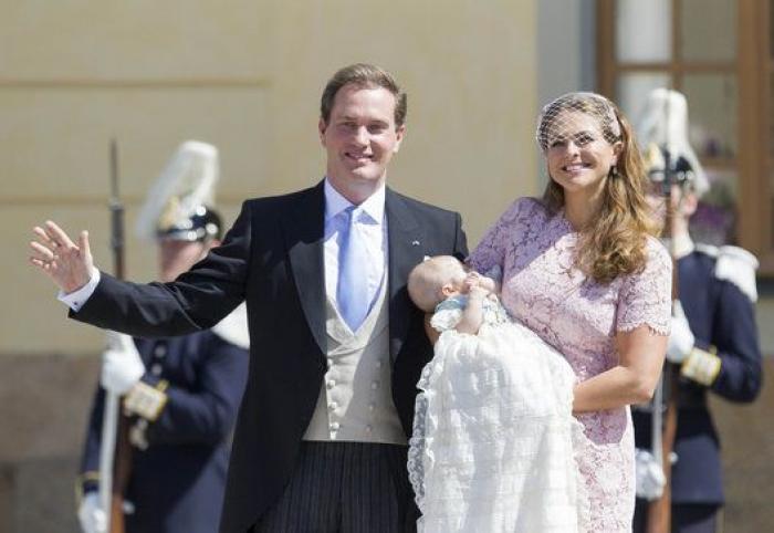 Ashton Kutcher y Mila Kunis enseñan la primera foto de su hija