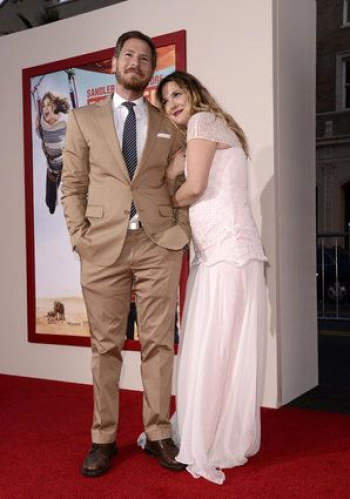 Ashton Kutcher y Mila Kunis enseñan la primera foto de su hija