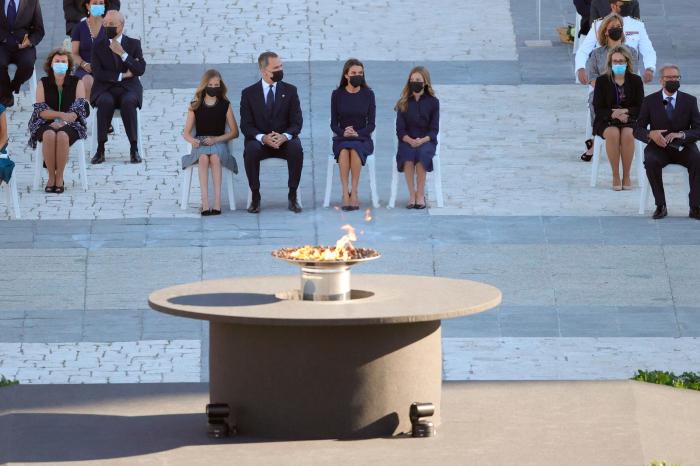 Sánchez anuncia un homenaje a las víctimas del virus con el rey el 15 de julio