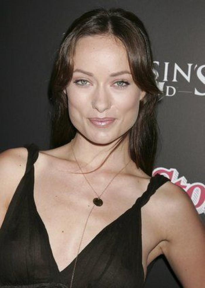 La actriz Olivia Wilde cambia de 'look' y pasa del castaño al rubio