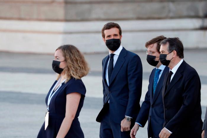 Sánchez anuncia un homenaje a las víctimas del virus con el rey el 15 de julio