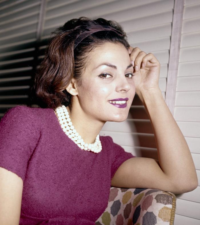 Carmen Sevilla tiene un clon y es una superestrella de Hollywood