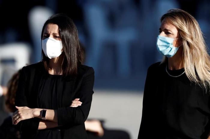 Sánchez anuncia un homenaje a las víctimas del virus con el rey el 15 de julio