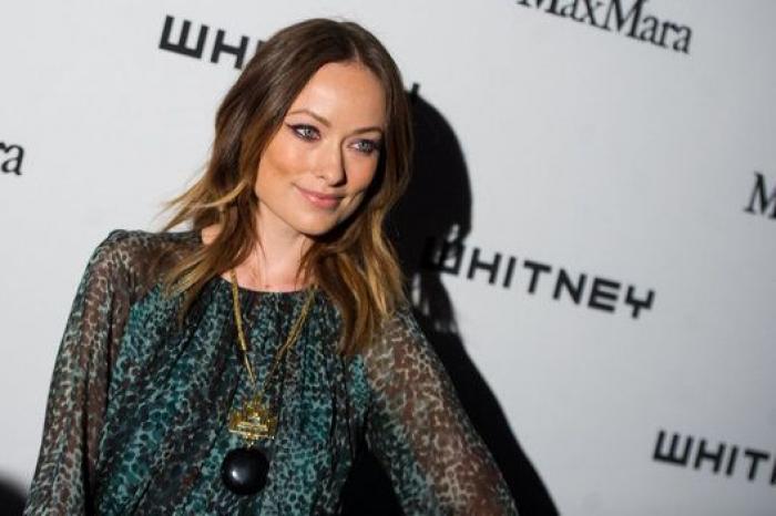La actriz Olivia Wilde cambia de 'look' y pasa del castaño al rubio