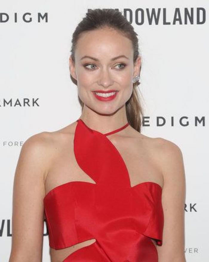 La actriz Olivia Wilde cambia de 'look' y pasa del castaño al rubio