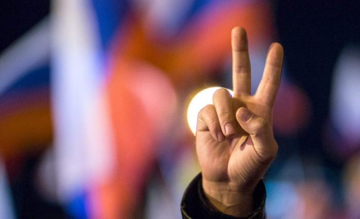 La OTAN desmiente la reducción de tropas rusas en la frontera con Ucrania