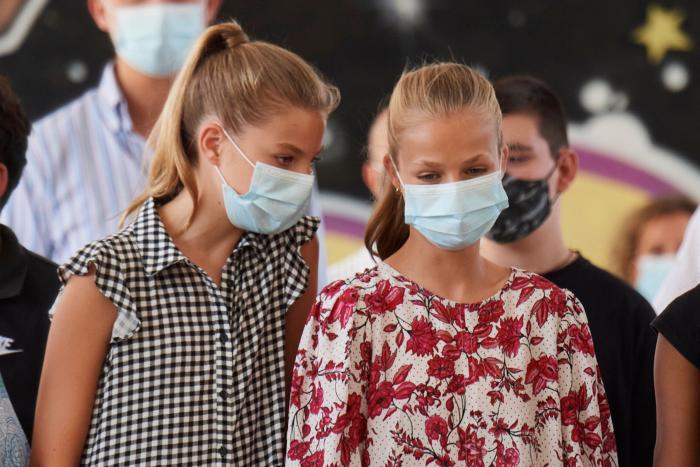 37 veces en las que la princesa Leonor y la infanta Sofía lucieron el mismo peinado