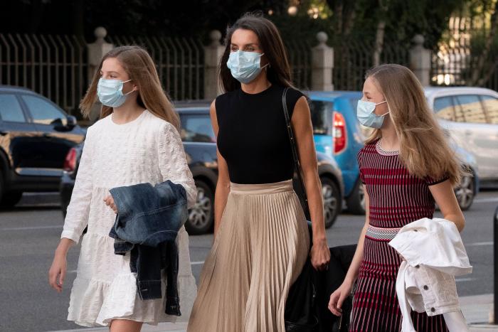 37 veces en las que la princesa Leonor y la infanta Sofía lucieron el mismo peinado