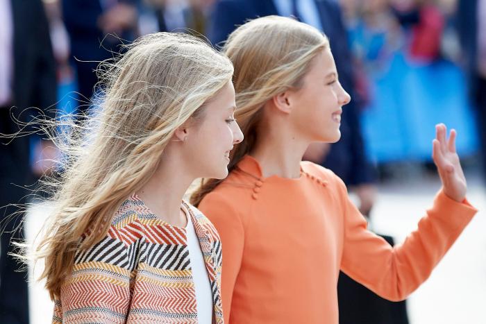 37 veces en las que la princesa Leonor y la infanta Sofía lucieron el mismo peinado