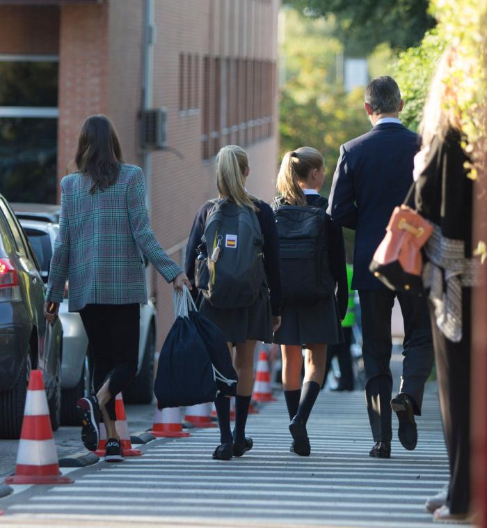 37 veces en las que la princesa Leonor y la infanta Sofía lucieron el mismo peinado
