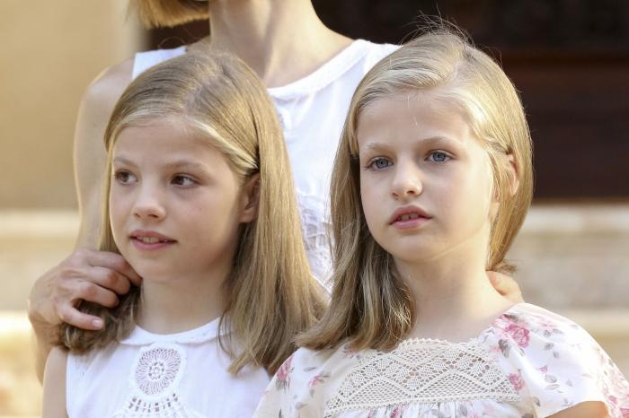 37 veces en las que la princesa Leonor y la infanta Sofía lucieron el mismo peinado