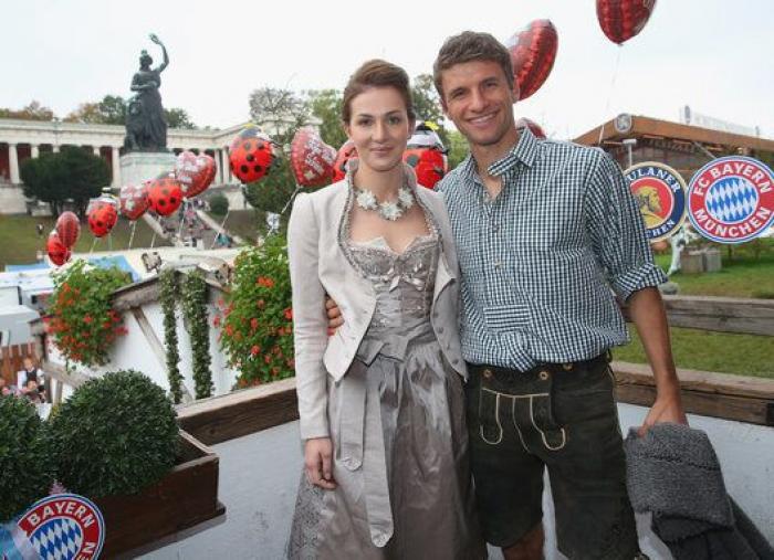 La plantilla del Bayern, dándolo todo en el Oktoberfest (FOTOS)