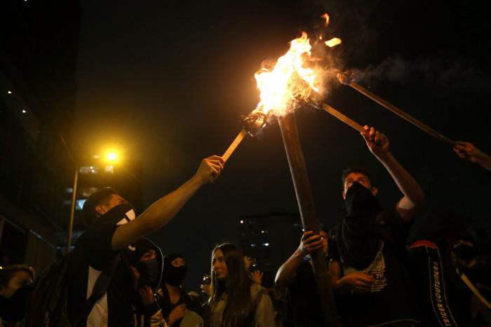 Muere Dilan, el estudiante atacado la por policía, símbolo de las protestas de Colombia
