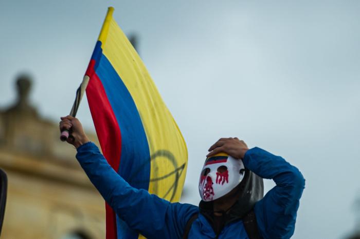 Muere Dilan, el estudiante atacado la por policía, símbolo de las protestas de Colombia