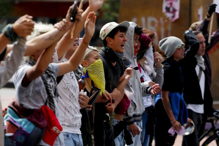 Muere Dilan, el estudiante atacado la por policía, símbolo de las protestas de Colombia