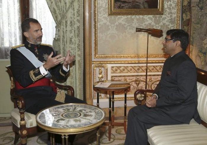 Los nuevos embajadores de Japón, Bélgica, India y Estonia se presentan ante Felipe VI (FOTOS)