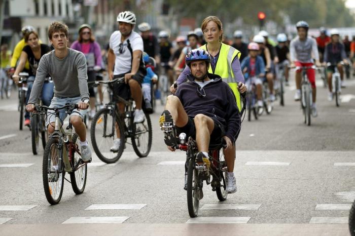 Pedalear para poner freno al coronavirus y al cambio climático