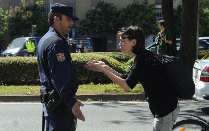 Susana Díaz retira las competencias de vivienda a la Consejería de Fomento liderada por IU