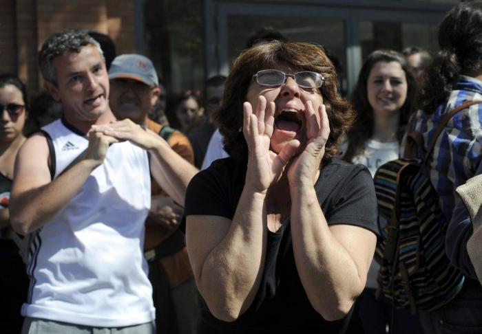 Susana Díaz retira las competencias de vivienda a la Consejería de Fomento liderada por IU