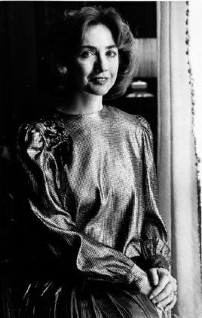 Bill Clinton estuvo en la 'isla de las orgías' de Epstein con dos mujeres, según una testigo