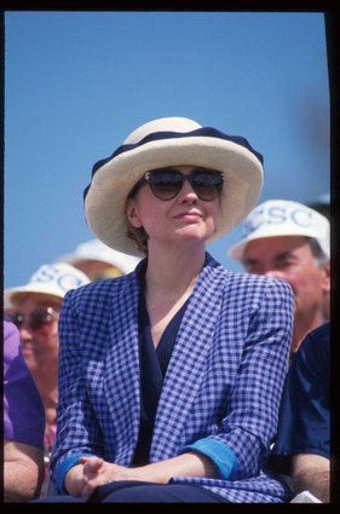 Bill Clinton estuvo en la 'isla de las orgías' de Epstein con dos mujeres, según una testigo