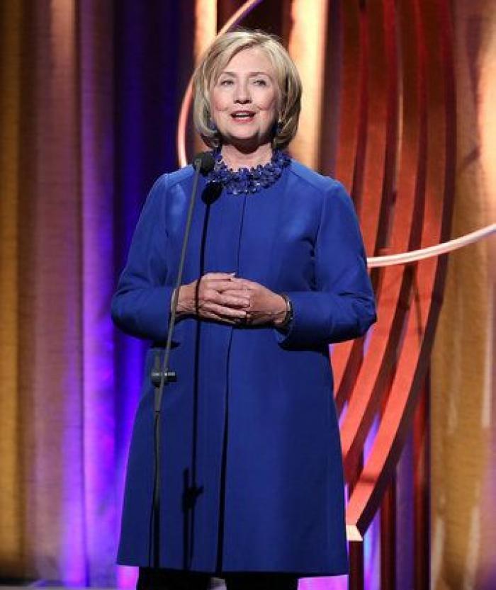 Bill Clinton estuvo en la 'isla de las orgías' de Epstein con dos mujeres, según una testigo