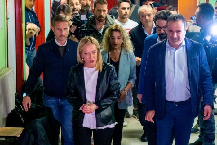 En Vox se ‘rifan’ a Giorgia Meloni