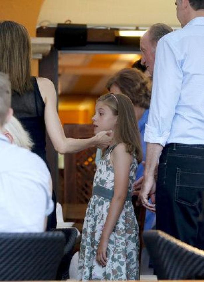 La Familia Real llega a Mallorca: primera cena al completo