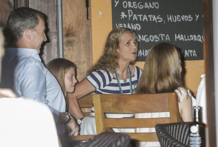 La Familia Real llega a Mallorca: primera cena al completo
