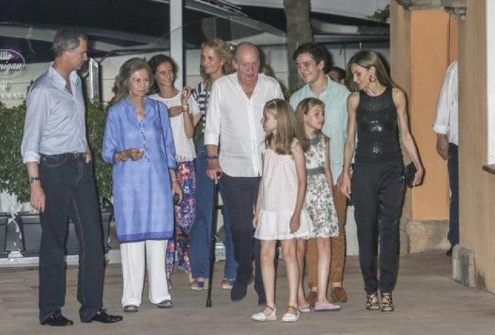 La Familia Real llega a Mallorca: primera cena al completo