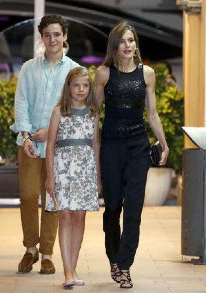 La Familia Real llega a Mallorca: primera cena al completo