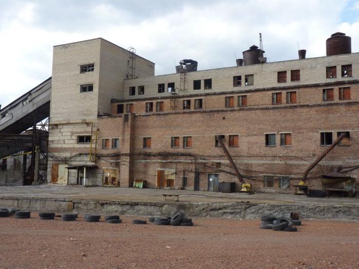 Sacar al Donbás de su 'izolyatsia'