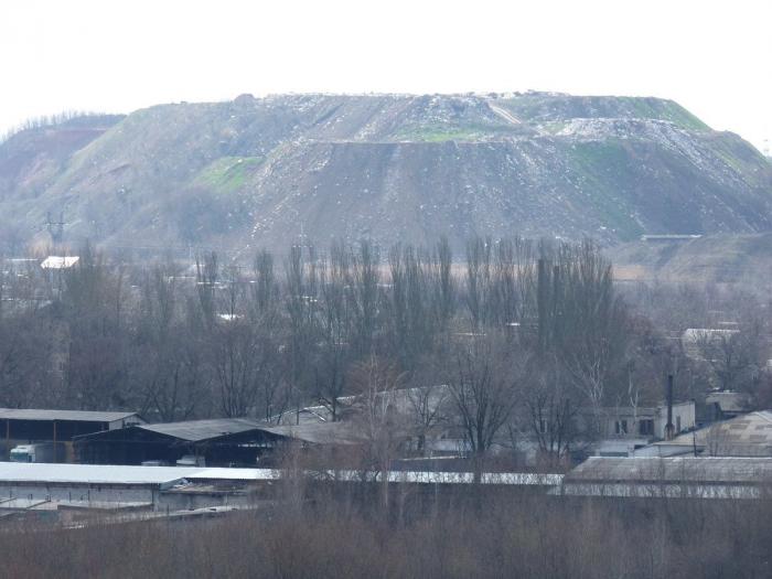 Sacar al Donbás de su 'izolyatsia'