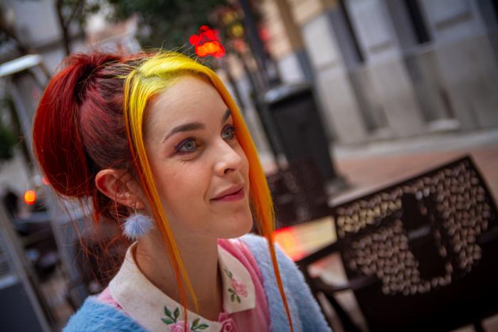 Soy prostituta y no puedo dejarlo porque ninguna empresa me quiere contratar