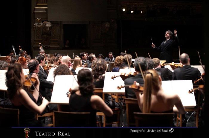 'El animal de Hungría' y 'Ahora que nos dejan hablar, la juventud y los clásicos