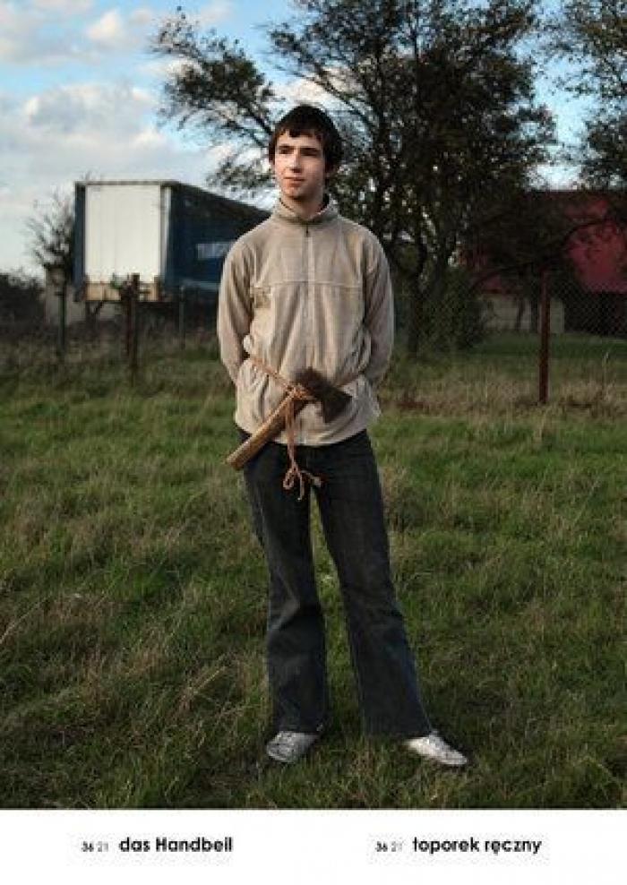 'A-Z. Diccionario Ilustrado': Andrzej Tobis fotografía palabras por toda Polonia