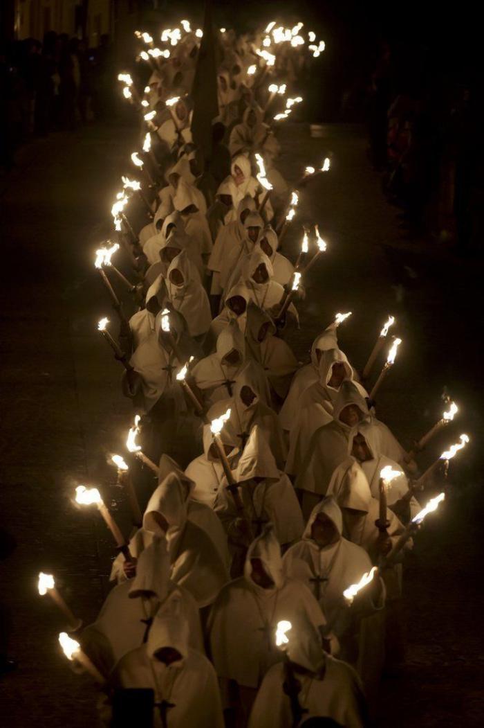 Fotos Semana Santa 2014: procesión del Cristo de la Buena Muerte en Zamora (FOTOS)