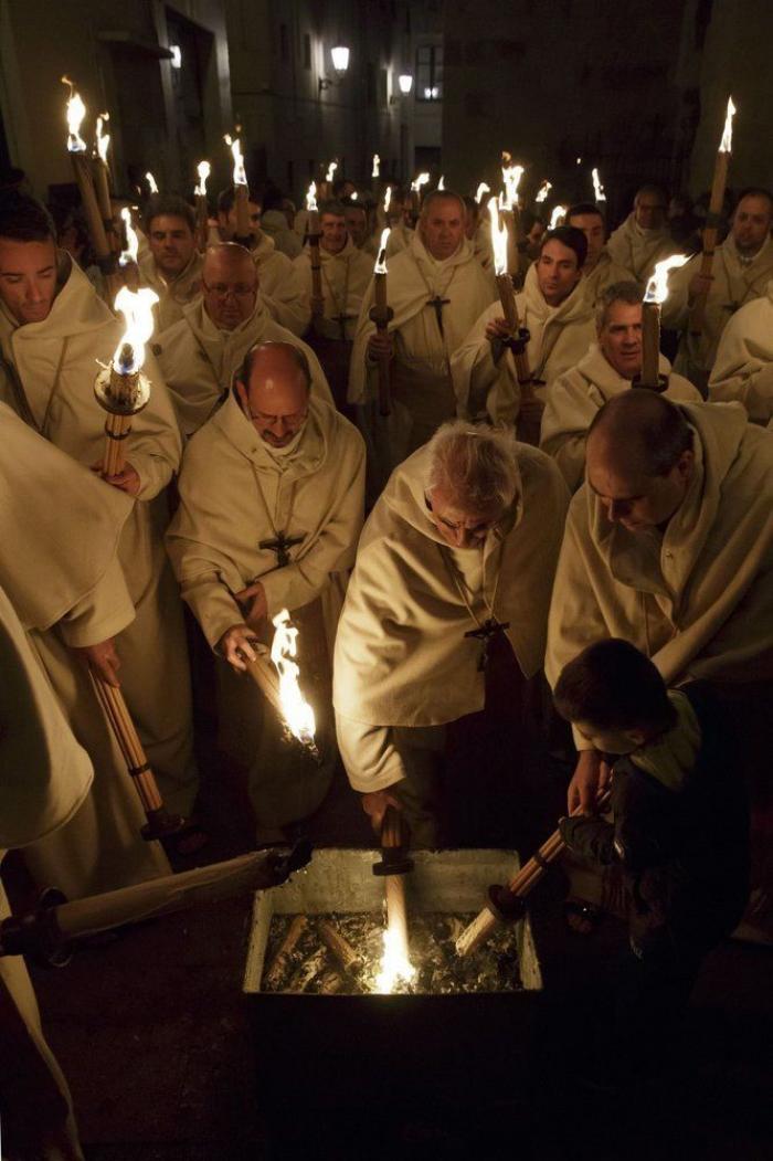 Fotos Semana Santa 2014: procesión del Cristo de la Buena Muerte en Zamora (FOTOS)