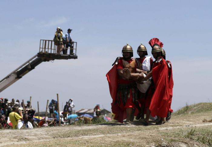 Fotos Semana Santa 2014: el fervor extremo en Filipinas llega a la crucifixión