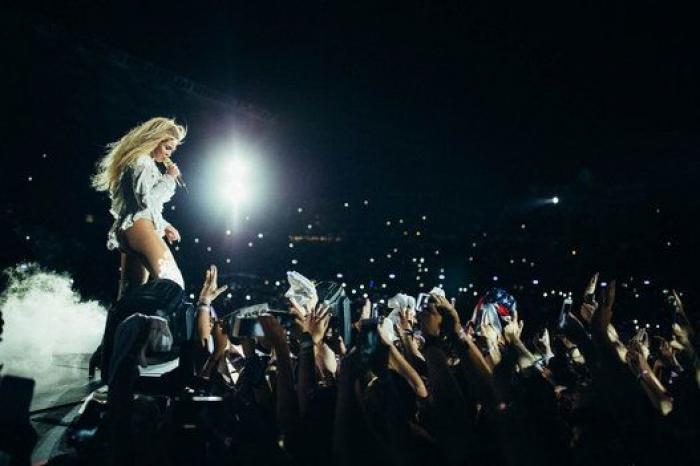 Beyoncé triunfa en Barcelona: proclamas feministas y canciones en español