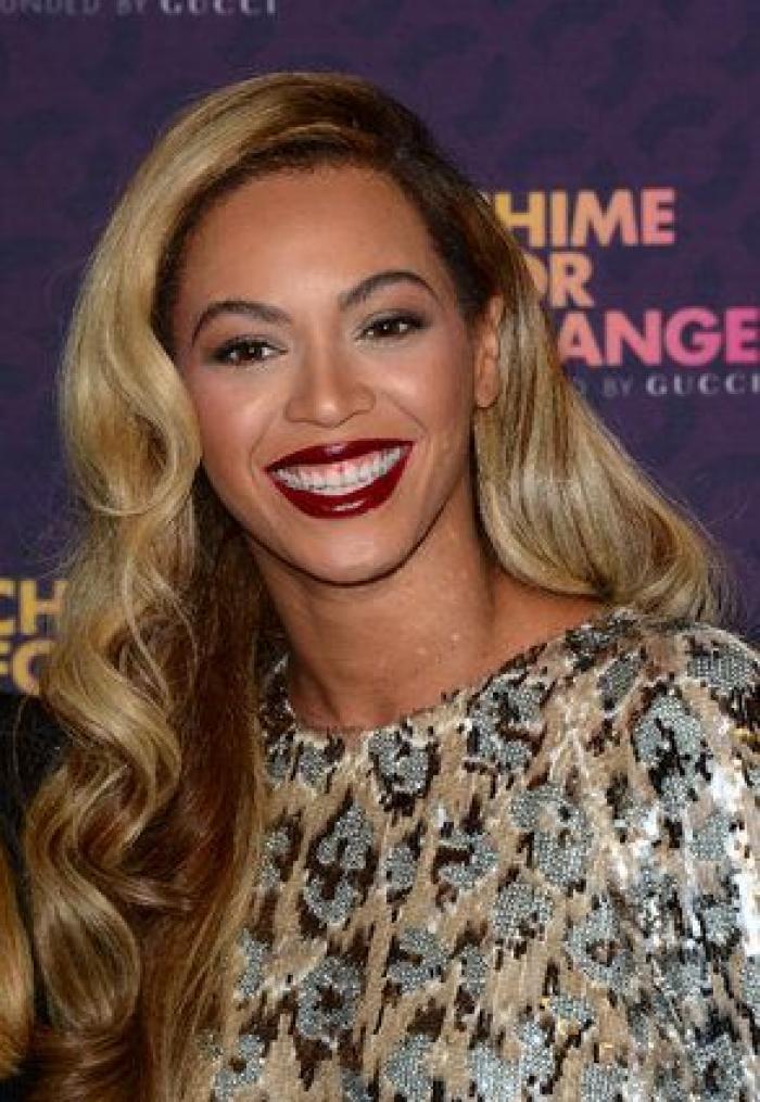 Beyoncé anuncia que va a ser madre de gemelos