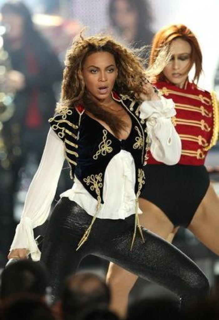 Beyoncé anuncia que va a ser madre de gemelos