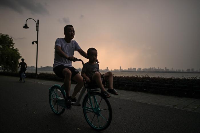 Los inmunólogos advierten de que "en cualquier momento" la situación de la Covid-19 puede ser la de marzo y abril
