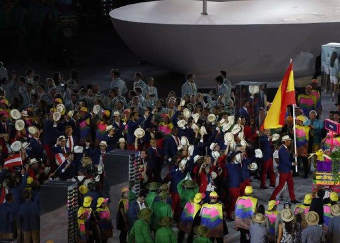 Nadal guía a España en Maracaná