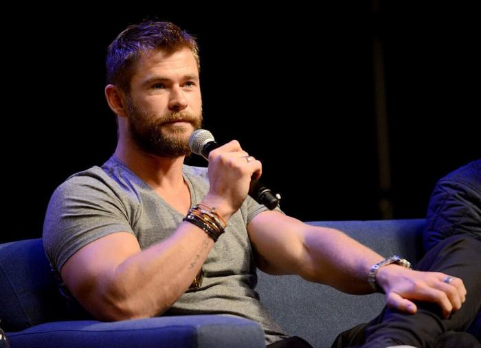 Chris Hemsworth deja en 'shock' a internet con esta foto de su brazo