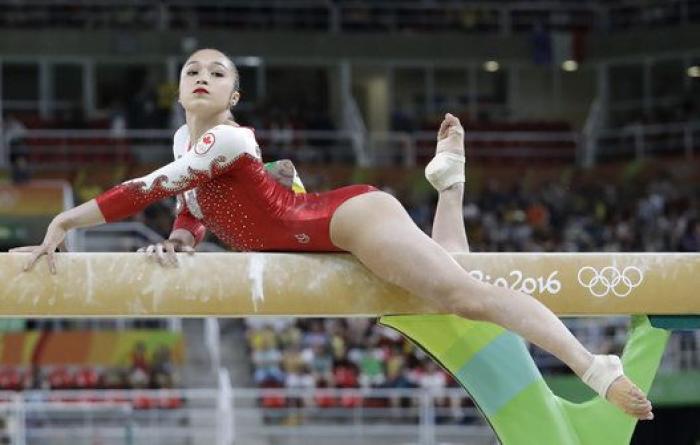 Un conocido 'youtuber' español indigna con sus comentarios sobre esta gimnasta italiana