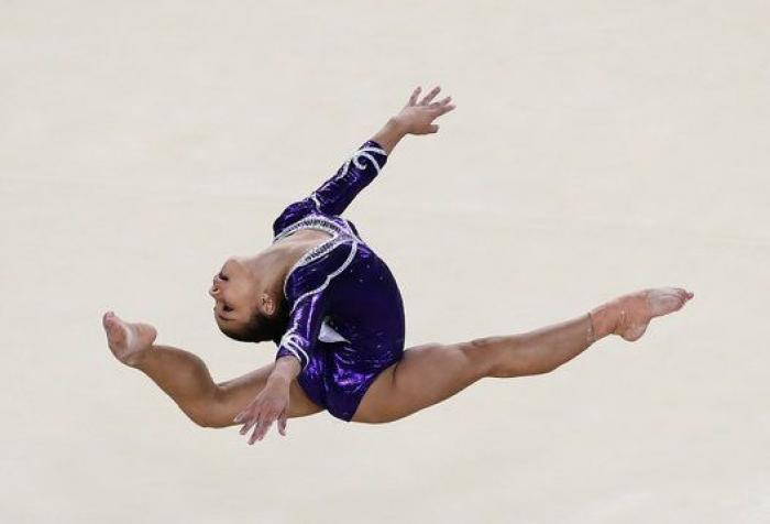 Un conocido 'youtuber' español indigna con sus comentarios sobre esta gimnasta italiana